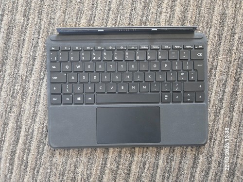 Microsoft surface type - go,